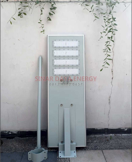 JUAL Lampu Jalan Solar Cell All In One 80 Watt AIOM